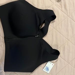 Lululemon Enlite Bra, Zip Front, Black, 36DDD, NEW WITH TAGS.